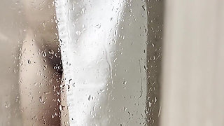 Priya Hot Bathing and Fun with Shower Mms