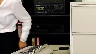 Secretary chick fucked by a black and white cock in threesome