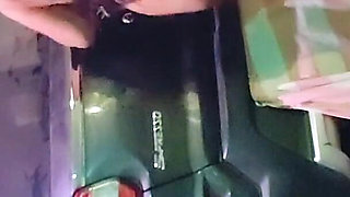 Kajol Bhabhi Car Me Chudi
