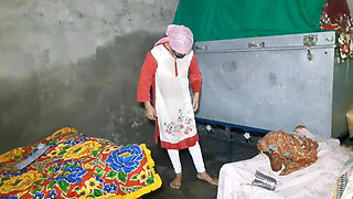 Indian kamwali bai ki chudai desi maid fucked by house owner at home in clear hindi voice