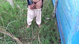 Housewife and Driver Outdoor Sex Video. Driver and Housewife