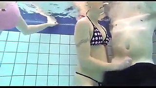 Handjobs and blowjobs in the swimming pool