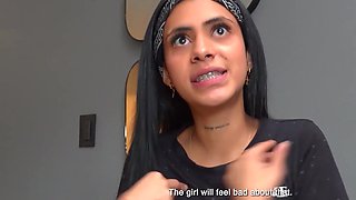 Petite teenager Cloe Violeta enjoys sex