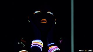 Glow In The Dark Dicking With Johnny Sins, Kendra Spade - Brazzers