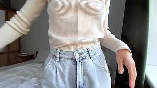 My stepsis finally lets me rub my cock against her pussy and I cum in her pussy