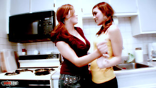 Lesbian Sex on the Campus