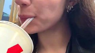 Shy_priincess masturbates in public