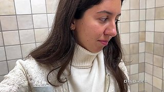 Real Porn Casting in a Public Toilet of Shopping Mall