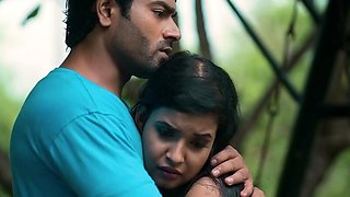 Chubby Italian MILF Creampie