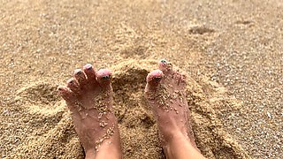 Free!!! Beach Feet