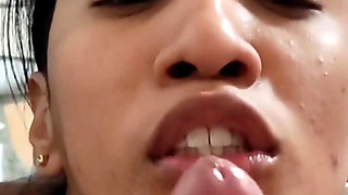 Pov blowjob from Latina babe