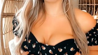 Blonde emo amateur solo masturbation