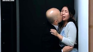 JAPANESE WIFE BECOMES A NUDE MODEL FOR HUSBANDS BOSS AND