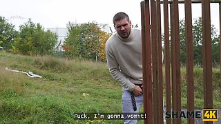 Shame4k. hooker Texas Patti luvs to suck schlongs behind a fence and cheat on her husband