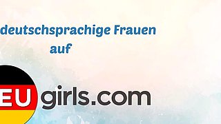 German Amateur Handjob mit Orgasmus und Sex-Toy