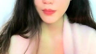 Piss fetish WAM gal solo toys
