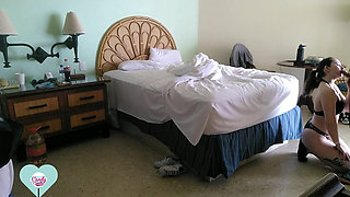 I Ordered Room Service and I Fucked the Waiter