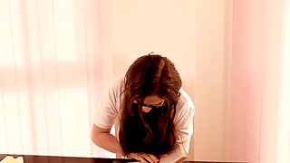 Handjob from cute amateur teen GF