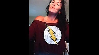 Cute amateur brunette naughty in solo jerking show on camera
