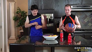 Mamгў En El Agua Caliente With Jessy Jones, Eva Notty - Brazzers