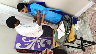 Desi Indian school girl tight pussy fuck in oyo GF BF Xxx, Desi indian MMS School girl sex