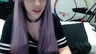 Amateur Webcam Teen Masturbates And Teases