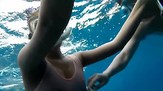 Japanese scuba girl sex full 2