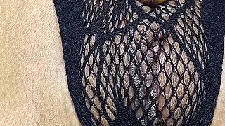 Ku's Tremendous Vagina in Close-up Masturbates to Real Orgasm Dripping Dildos and Fisting