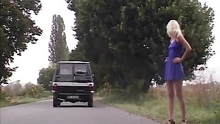 Horny Blonde Woman Gets Fucked Really Horny Outdoors in the Car - Horny Shaved Pussy