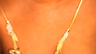 Tamil Nude Wife's Clear Audio Body Reveal