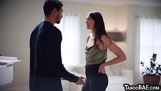 Naughty babe cuntdrilled by her lover