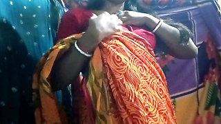 Bengali sister-in-law inserting finger in her and sucking the next!! Bengali wife fingering her pussy and sucking the next cock