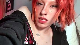 Elle Marz - Mommy gives you your first bj