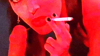 Xxl Dildo Sucked While Smoking