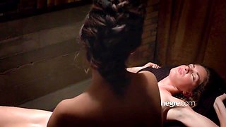 Charlotta - Female Multiple Orgasm Massage - Charlotta Phillip