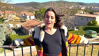 Rose, 20 years old, veterinary student in Lille! - Jacquie et Michel TV