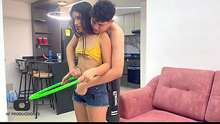 I Teach My Little Stepsister How to Play and End up Fucking Her Hard and Cumming in Her Pussy