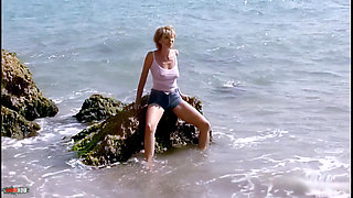 Estelle- Clark: Old Blonde Playing