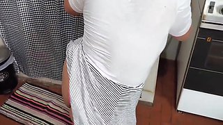 A Amiga Sapatao Da Minha Mulher Estava Lavando A Louca Em Casa De Saia Fiquei Com Tesao Puxei Pro Lado E Meti Muito Nela 10 Min With Sra Orgastica