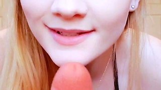 Amateur Webcam Teen Masturbates And Teases