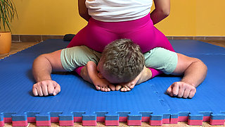 Foot Wrestling Domination Barefoot Humiliation
