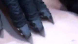 Tickling Slave with Sharp Claws