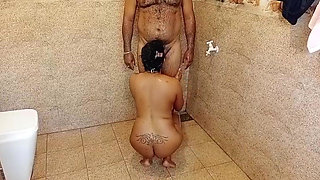 Sri Lankan Wife Gets Threesome with Husband and Room Boy in the Bathroom