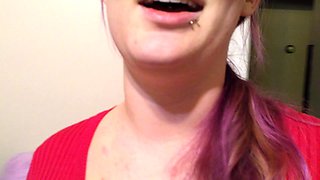 Brunette Solo Webcam Masturbation