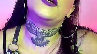 Sexy hottie Anetta Keys enjoys a solo toy masturbation