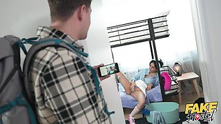 Promiscuous date - student xxx - Fake Hostel