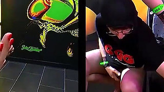 Ggg John Thompson - Horny Sluts Sucking Cocks Wildly