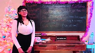 Slutty amateur flashing her big boobs in the backseat