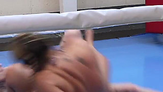 Maisie Lewis Vs Lila Storm - Sex Fight