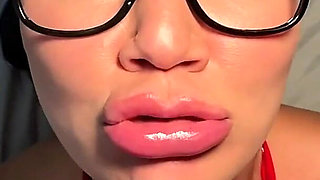 Aggressive Sloppy Throat Fuck